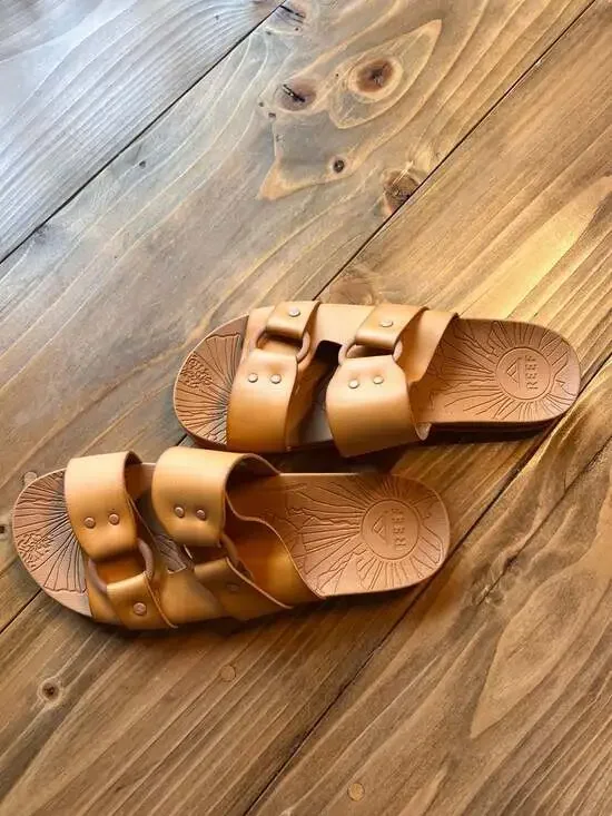 Reef Tan Double-Strap Buckle Slide Sandals - Picture 2 of 5